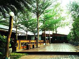 Baan Siriporn Resort