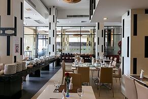 Grand Ratchapruek Hotel