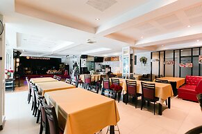 Grand Ratchapruek Hotel