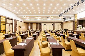 Grand Ratchapruek Hotel