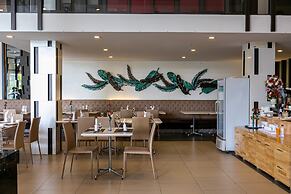 Grand Ratchapruek Hotel