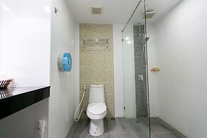 Grand Ratchapruek Hotel
