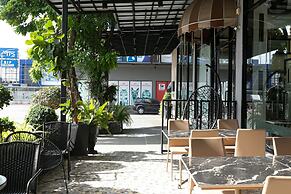 Grand Ratchapruek Hotel