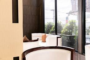 Grand Ratchapruek Hotel