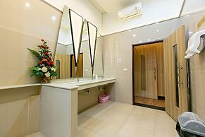 Grand Ratchapruek Hotel