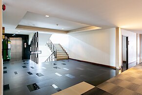 Grand Ratchapruek Hotel