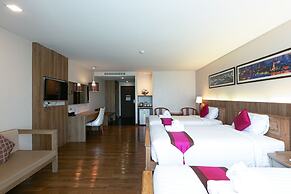 Grand Ratchapruek Hotel