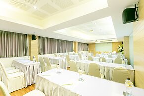 Grand Ratchapruek Hotel