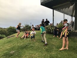 Tipi and Bob's Waterfront Lodge