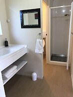 Tipi and Bob's Waterfront Lodge