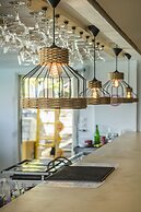 Metaxatos Apartments