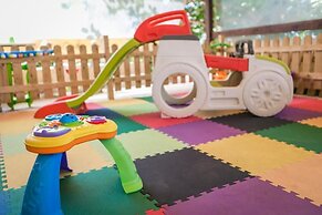 Metaxatos Apartments