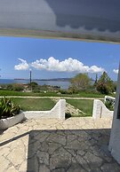 Metaxatos Apartments