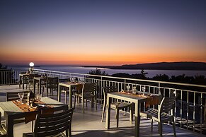 Dionysos Village Resort