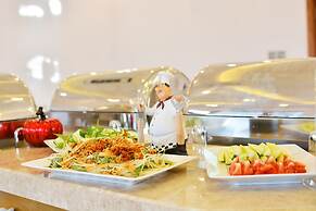 Richico Apartments And Hotel