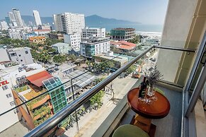 Richico Apartments And Hotel