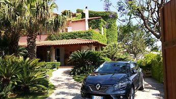 Il Giardino delle Jacaranda