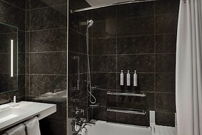 AC Hotel by Marriott Cincinnati at Liberty Center