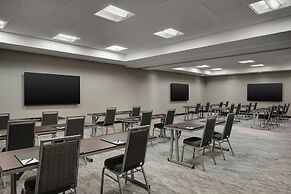 AC Hotel by Marriott Cincinnati at Liberty Center
