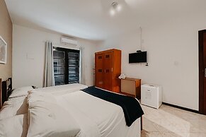 Búzios Centro Hotel