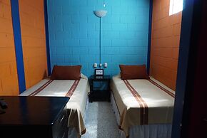 Hostal Guatefriend's - Hostel