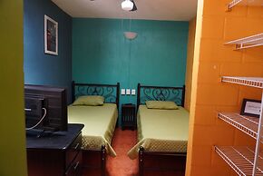 Hostal Guatefriend's - Hostel
