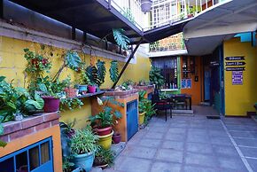 Hostal Guatefriend's - Hostel