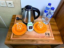 Fastrooms Bekasi Hotel