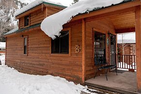Ouray Riverside Resort - Inn & Cabins