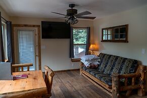 Ouray Riverside Resort - Inn & Cabins