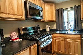 Ouray Riverside Resort - Inn & Cabins