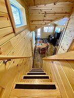 Ouray Riverside Resort - Inn & Cabins