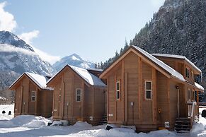 Ouray Riverside Resort - Inn & Cabins