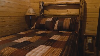 Ouray Riverside Resort - Inn & Cabins