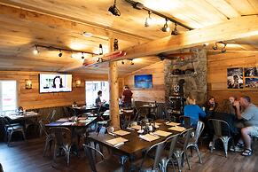 Ouray Riverside Resort - Inn & Cabins