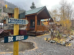 Ouray Riverside Resort - Inn & Cabins