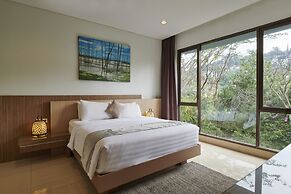 Hikari Hill View 7BR Villa with a Private Pool