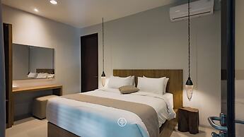 Hikari Hill View 7BR Villa with a Private Pool