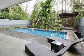 Hikari Hill View 7BR Villa with a Private Pool