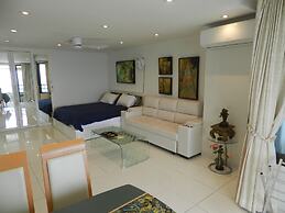 Alex Group Jomtien Plaza Condotel