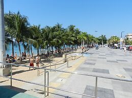 Alex Group Jomtien Plaza Condotel
