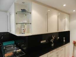Alex Group Jomtien Plaza Condotel