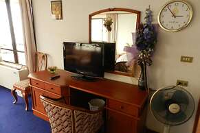 Alex Group Jomtien Plaza Condotel
