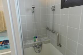 Alex Group Jomtien Plaza Condotel