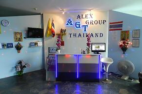 Alex Group Jomtien Plaza Condotel