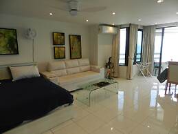 Alex Group Jomtien Plaza Condotel