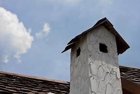 Gin's Maekhong View Resort & Spa