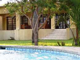 Deacra Villas By Sol Resorts