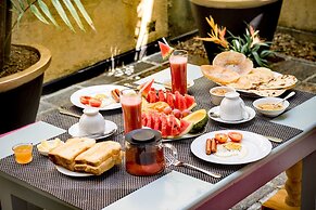 Small House Boutique Guest House