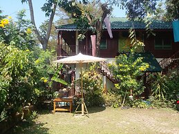 Golden Triangle Palace